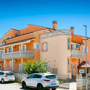 Marco Polo Apartment